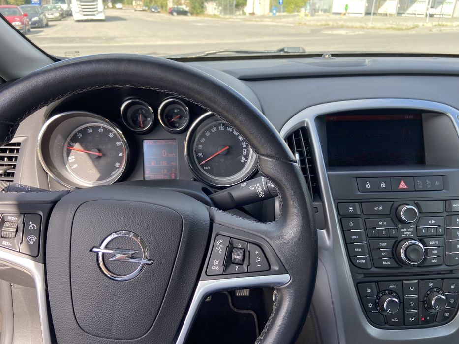Opel Astra Sedan 1.4 Turbo 140 CP | 34.000 km | Euro 6 | 2017