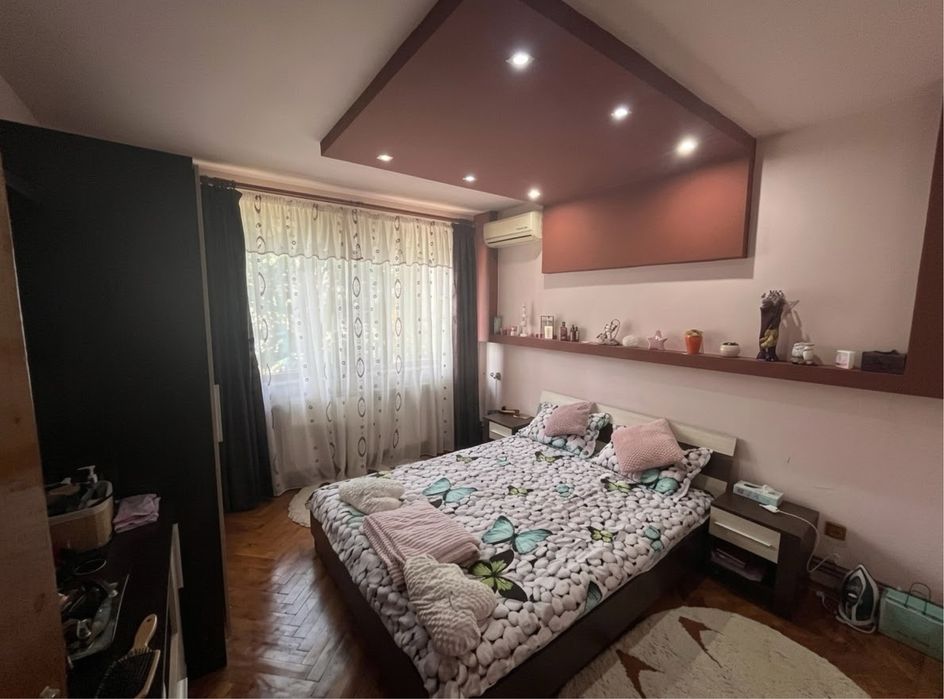 Apartament de închiriat