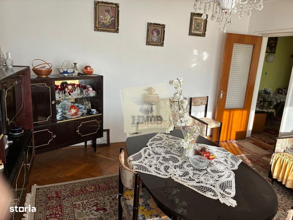 Apartament 3 camere decomandat si pivnita zona Mihai Viteazu