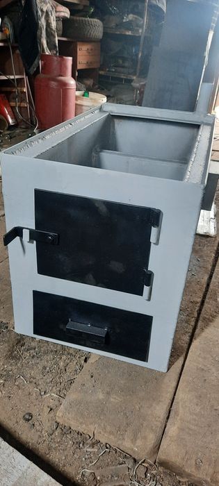 Котёл отопления твёрдотоплевный