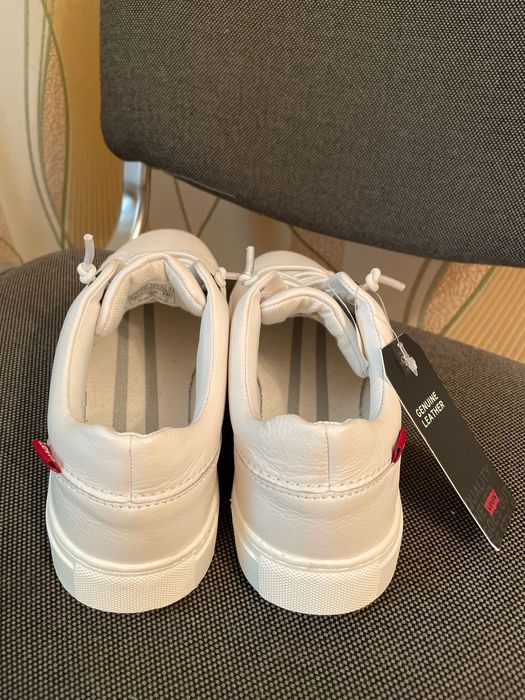 Кожаные кеды Levi’s