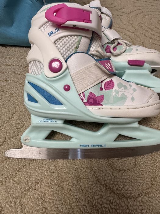 Продам коньки детские