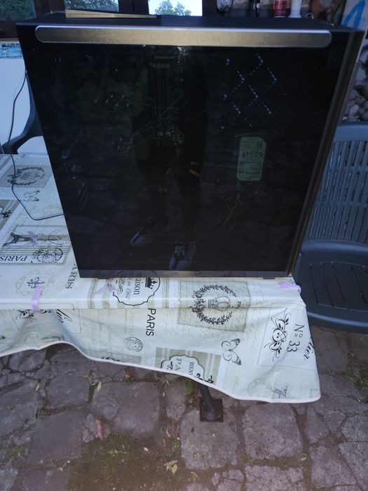 Компютър в перфектно състояние + опция за волан logitech g27