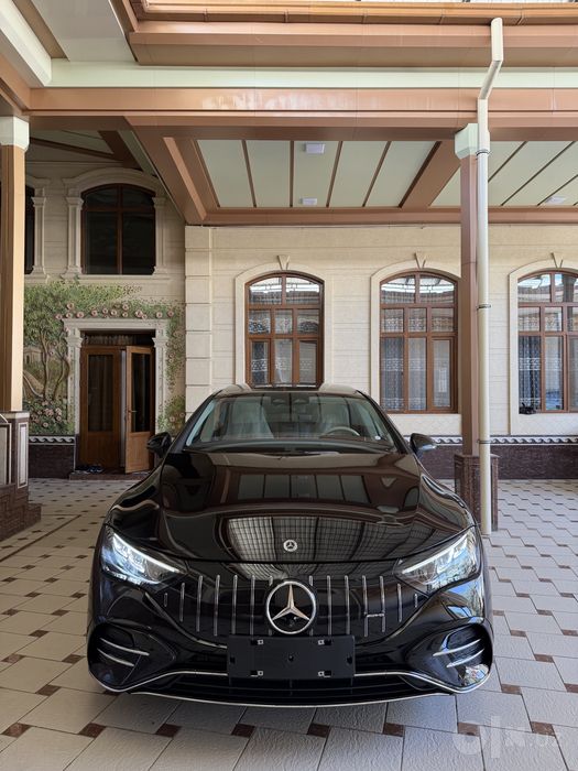 Mercedes Benz EQE 500