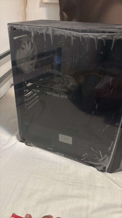 Sistem Desktop PC Gaming Serioux Powered by ASUS