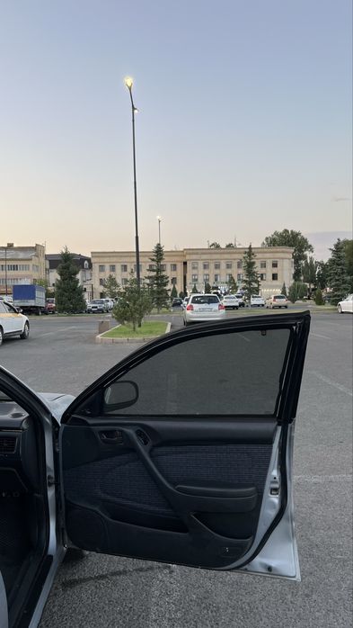 Шторка на карина е