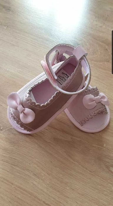 Бебешки сандали, 20 номер, розови, barefoot friendly