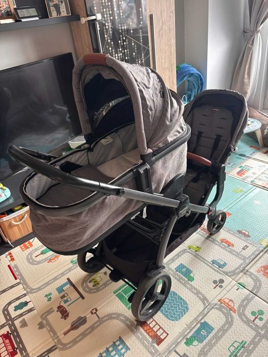 Pachet căruț dublu Peg Perego (pentru gemeni sau copii de vârstă apropiată)