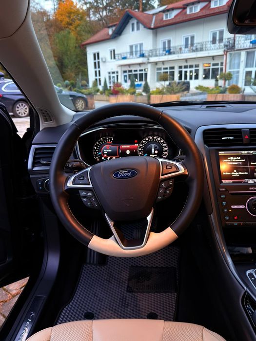 Ford Mondeo, foarte îngrijit (zero daune), funcționează impecabil !