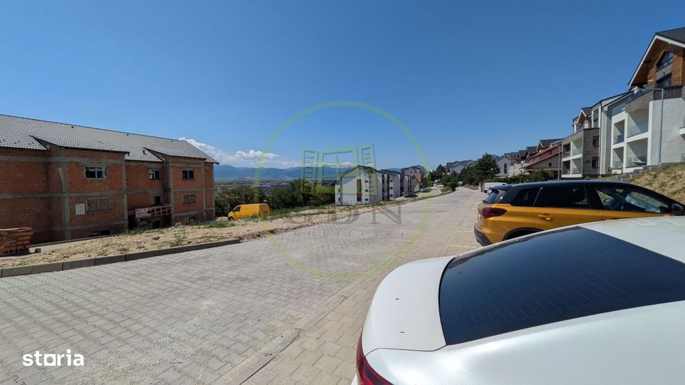 Vedere spre munti si parcare la DaVinci Homes - Apartament 1 camera de
