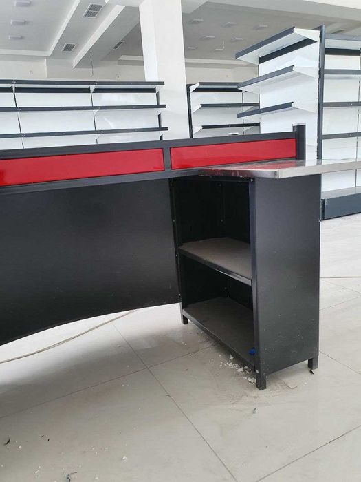 торговые стелажи , касса стол,Кассовые столы стеллажи