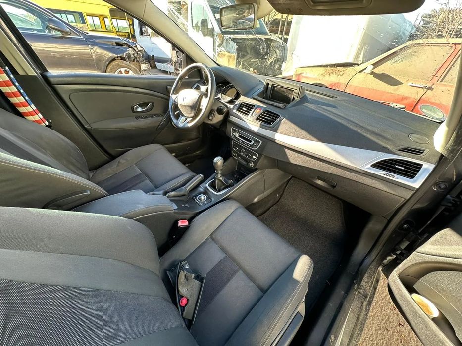 Dezmembrari Renault Megane 3 1.4 tCe