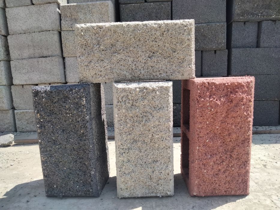 Продам пескоблоки.