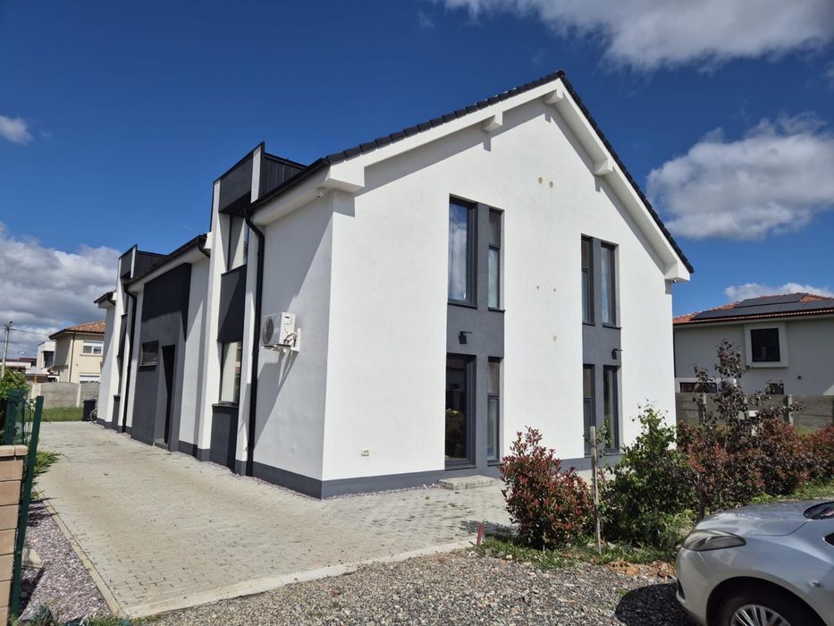Casa/Bloc nou cu 8 Apartamente inchiriate complet pretabil Azil/Gradinita/Birouri Locatie Premium Mosnita Noua
