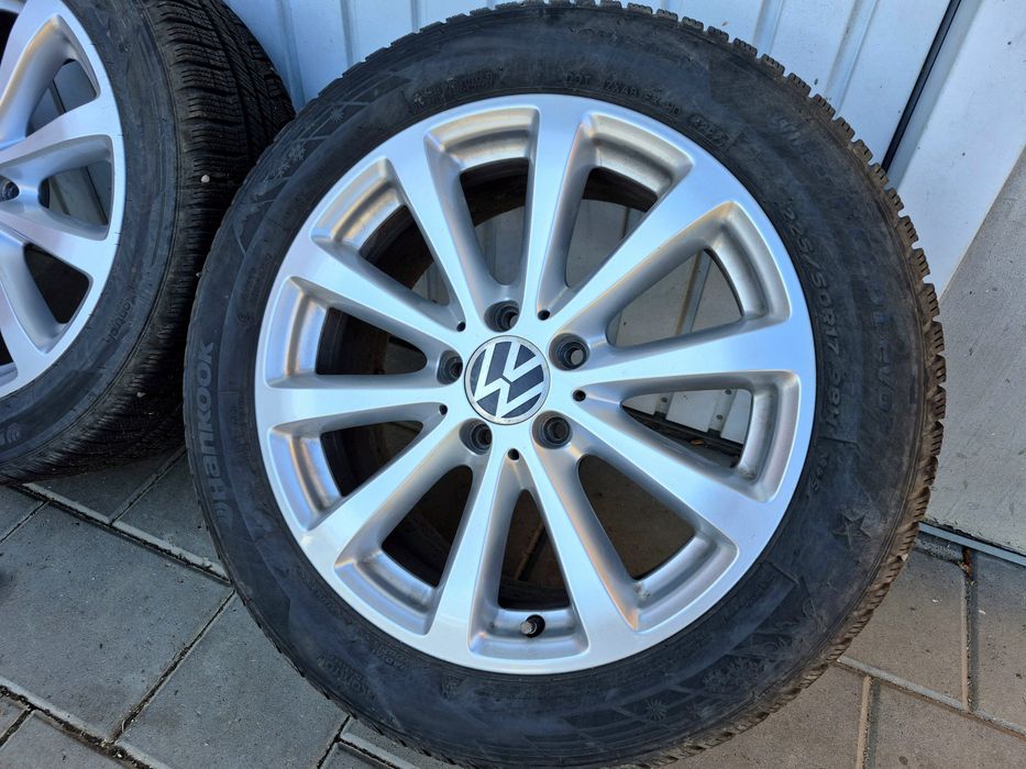 Jante aluminiu și anvelope pe 17 dimensiuni 225/50/17