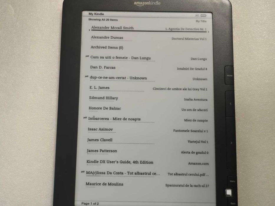 Amazon Kindle DX Graphite (Model D00801) - 9.7" E-ink Pearl - 4GB - PDF Native