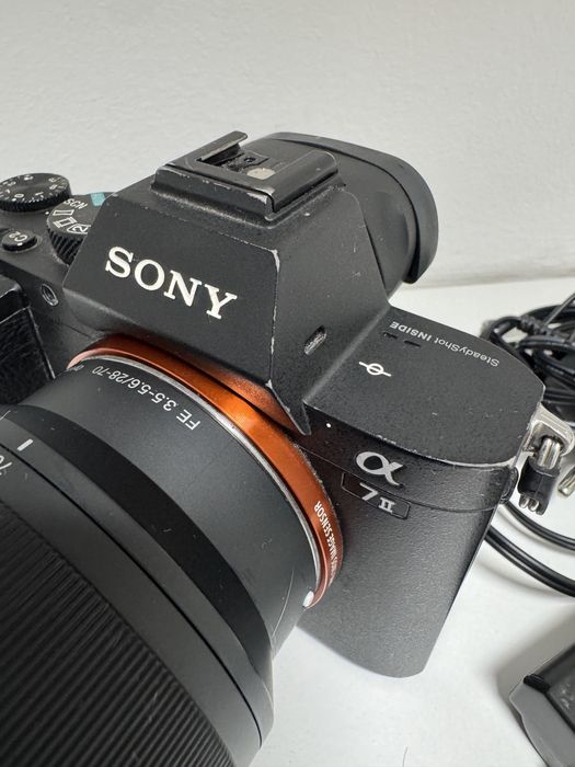 Sony a7 ii cu obiectiv sony 28-70mm