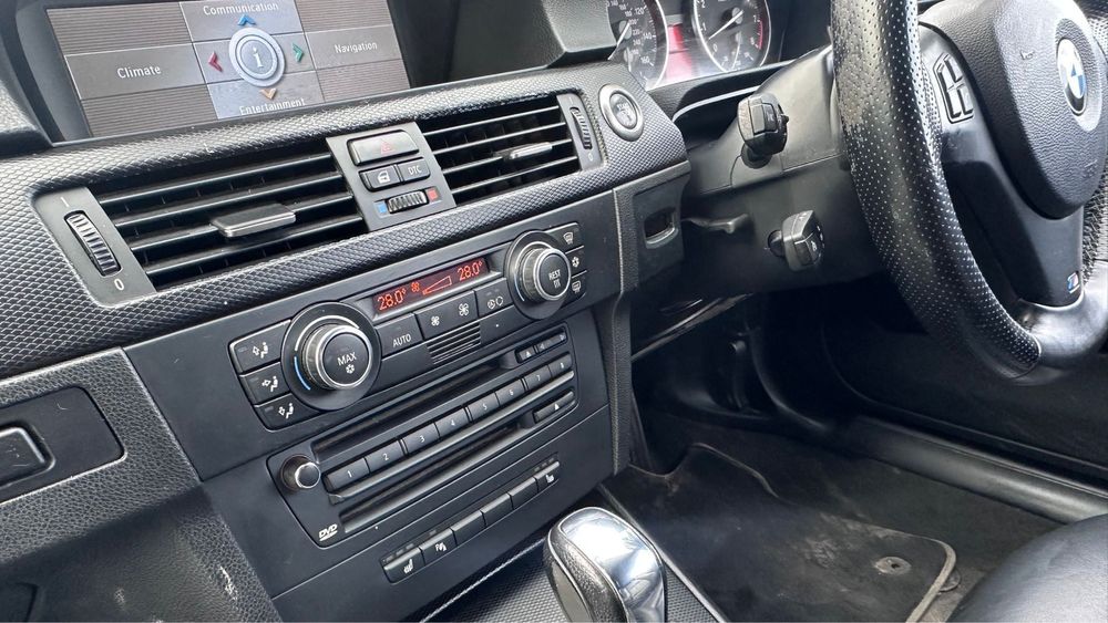 BMW 330i volan Dreapta