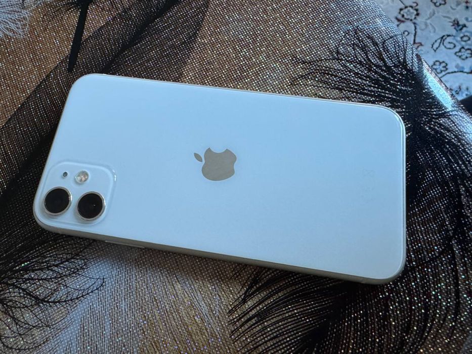 Продаётся а пдйфон 11 идеальном состоянии