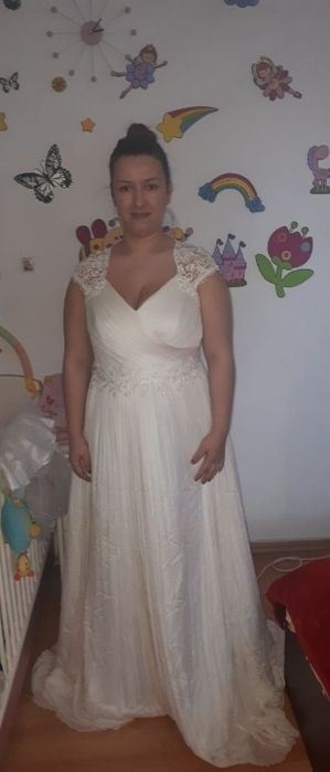 Urgent!! Rochie mireasa mărimea L