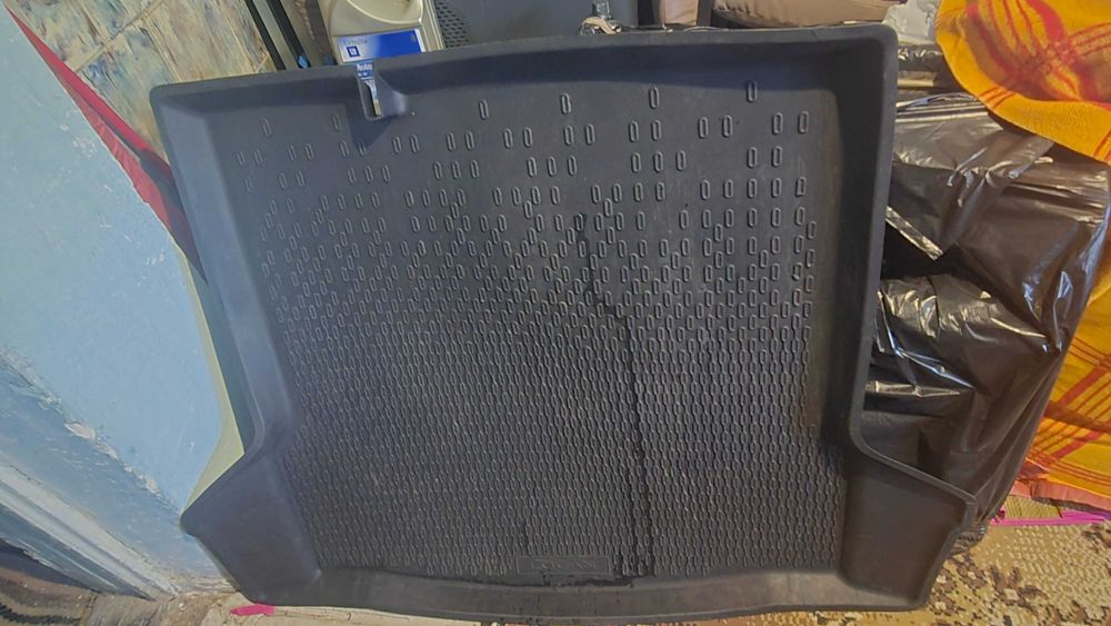 Tavita portbagaj Dacia Logan 3 din cauciuc - ORIGINALA gen3 2020-2026