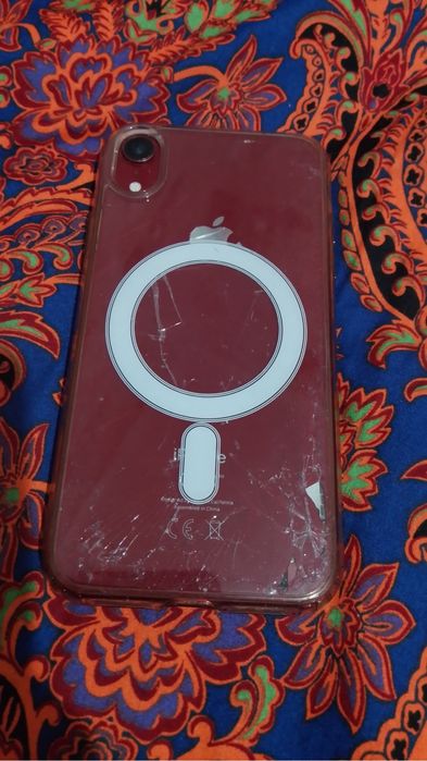 Айфон хр акб 78% срочно