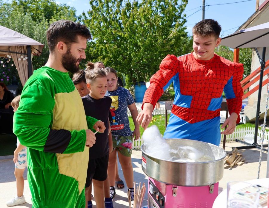 Animatori petreceri copii •De la 170 lei | Popcorn, Vată de Zahăr