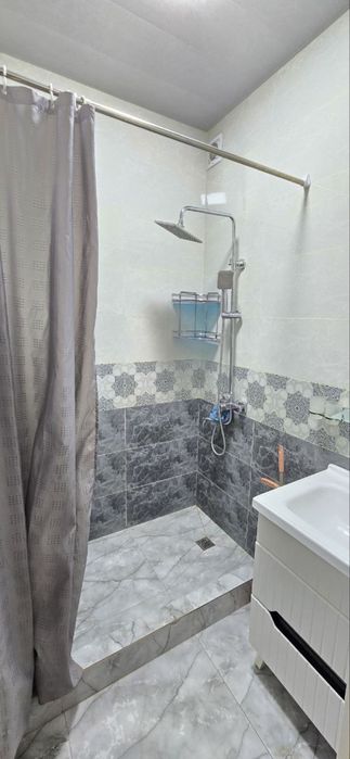 Фархацкий базар. 12кв. 1 эт