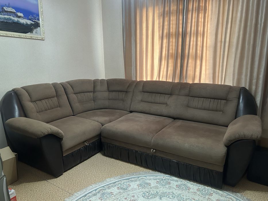 Продам срочно угловой диван