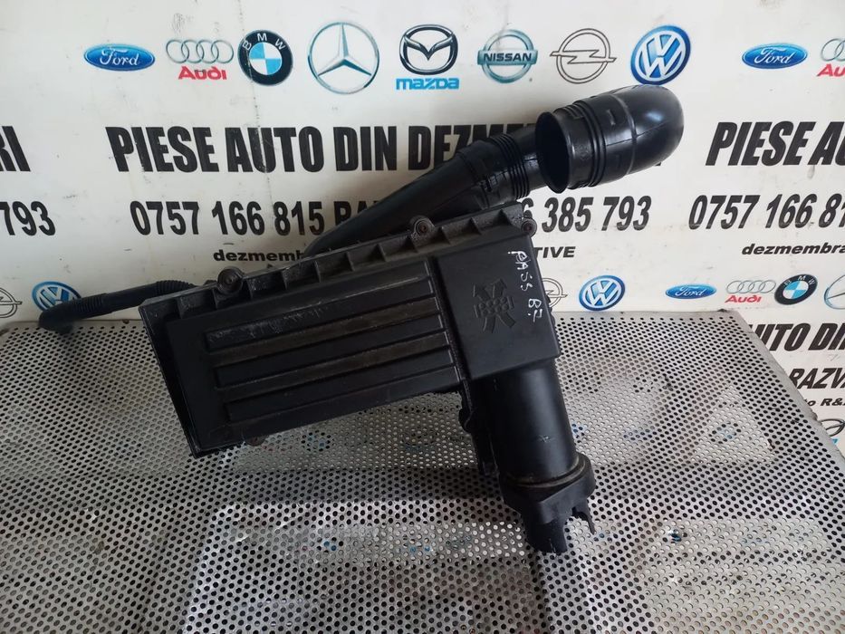 Carcasa Filtru Aer Vw Passat B7 1.6 Tdi An 2011-2012-2013-2014-2015 Motor 1.6 Tdi CAY - Dezmembrari