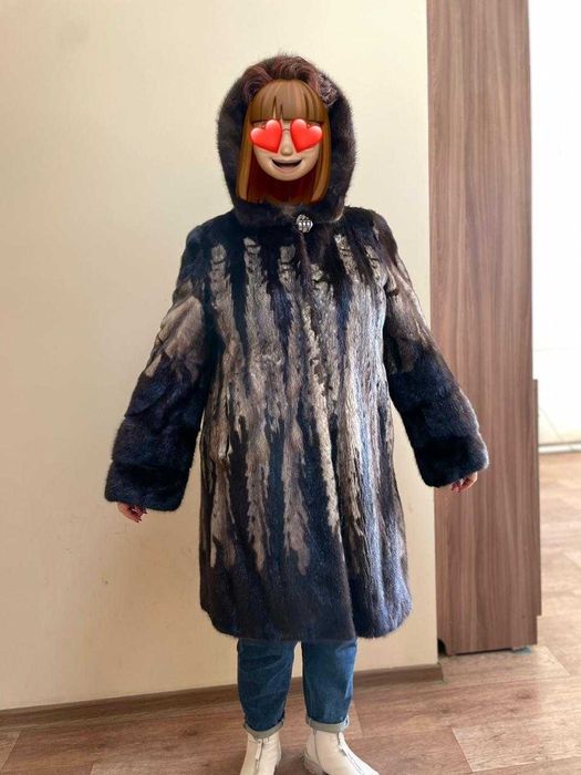 Продам шубу норковую.
