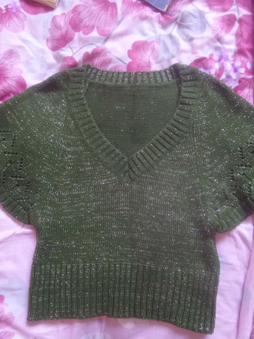 Новая теплая кофточка.