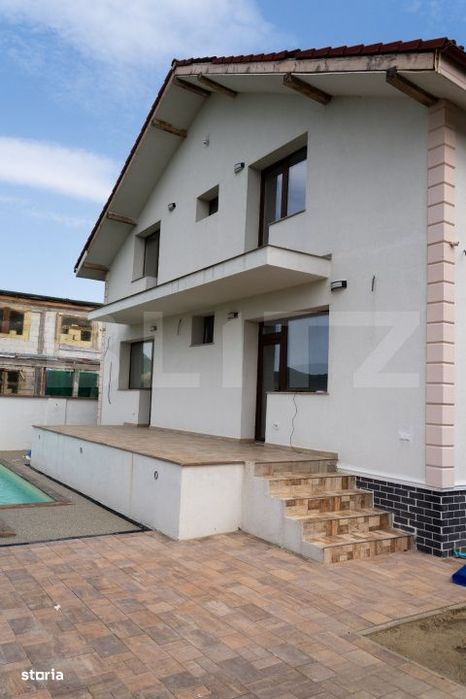 Casa de vanzare 4 camere, 160 mp, zona Micesti