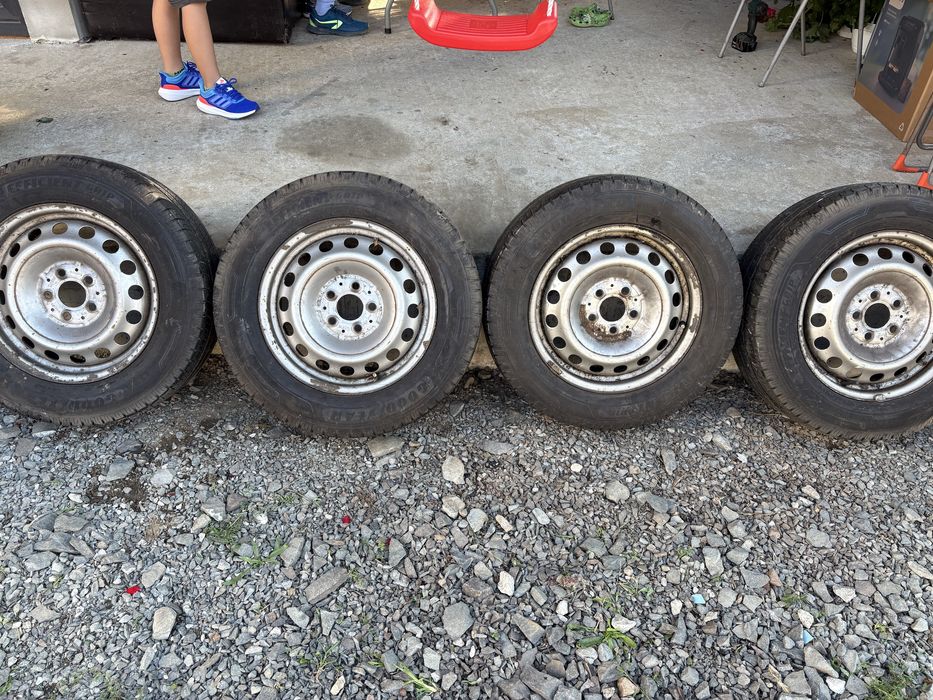 Set 4 roti 215/65 R16 C