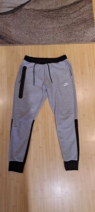 Nike tech fleece долнище