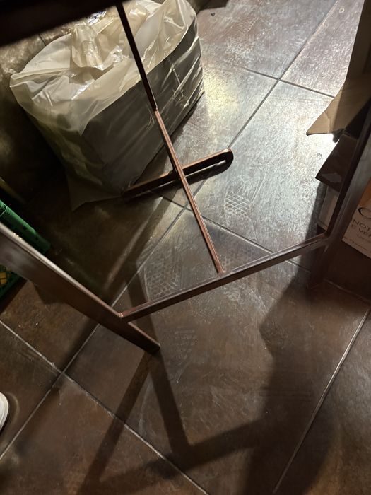 27бр. Поръчкови бар столове.