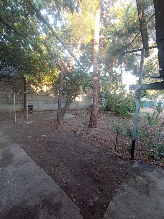 Продам дом в Кибрае. Не далеко от центра