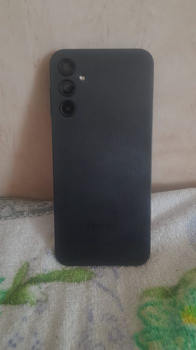 Продам телефон самсунг
