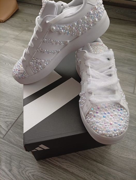 Adidași Adidas Noi , Personalizati