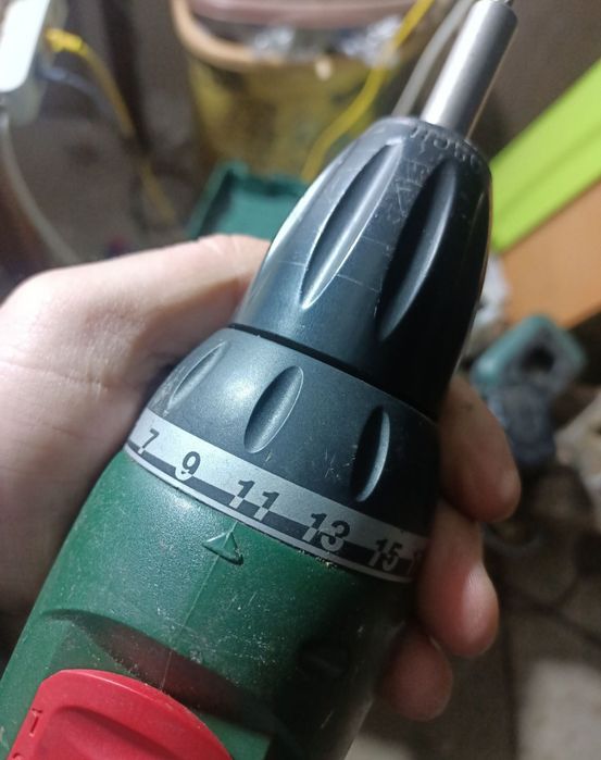 Bormasina /filetanta Bosch PSR 14,4-2 cu 2 acumulatori  morți