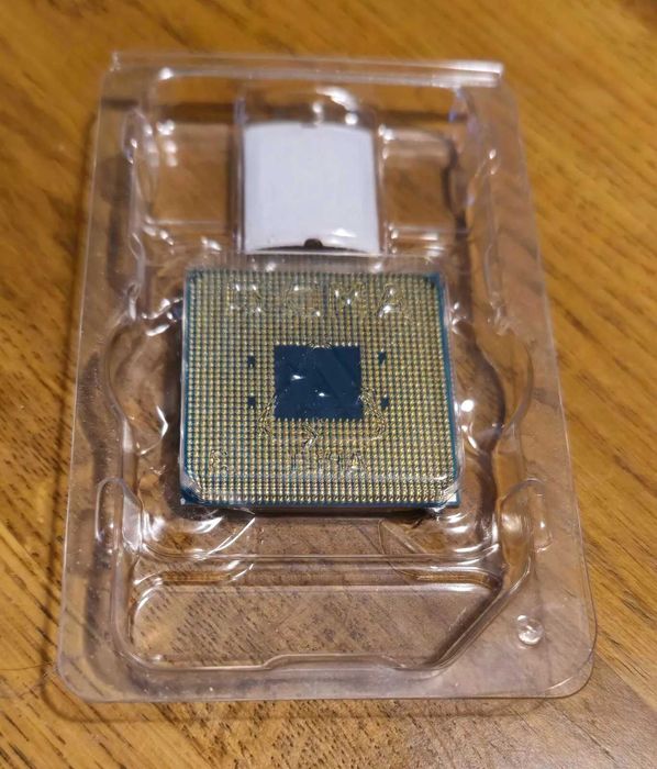 Процесор AMD RYZEN 9 3900X 12-Core (4.6 GHz Turbo) 70MB/105W/AM4/