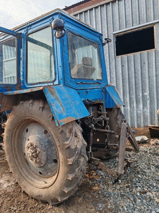 Трактор МТЗ 82 на ходу