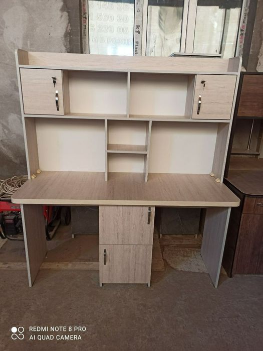 Bolalar shkafi va dars stoli zakazga