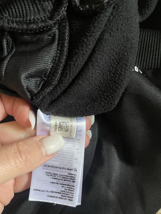 Hanorac adidas marimea xs