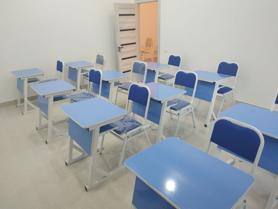 Парты школьные цена у них разные