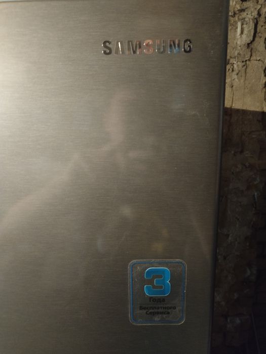 Продам холодильник Samsung