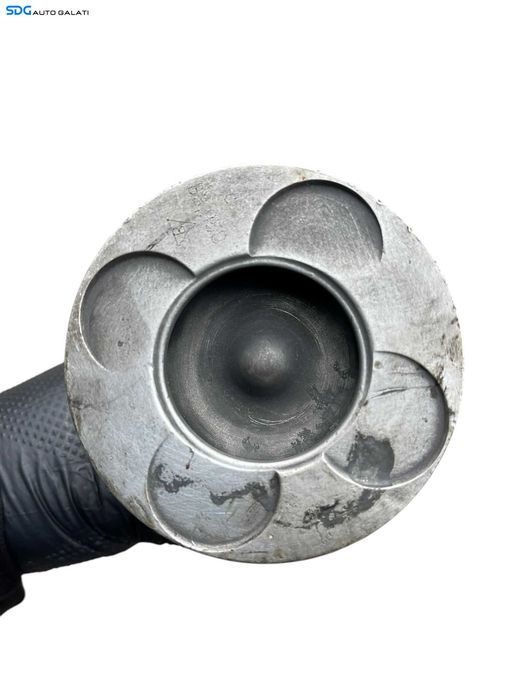Piston Pistoane cu Biela BMW Seria 3 E46 325 2.5 D M57 2001 - 2006 (detalii specifice piston 83.950) [B3909]