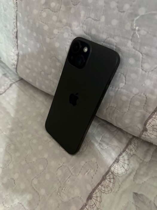 Продам Iphone 15