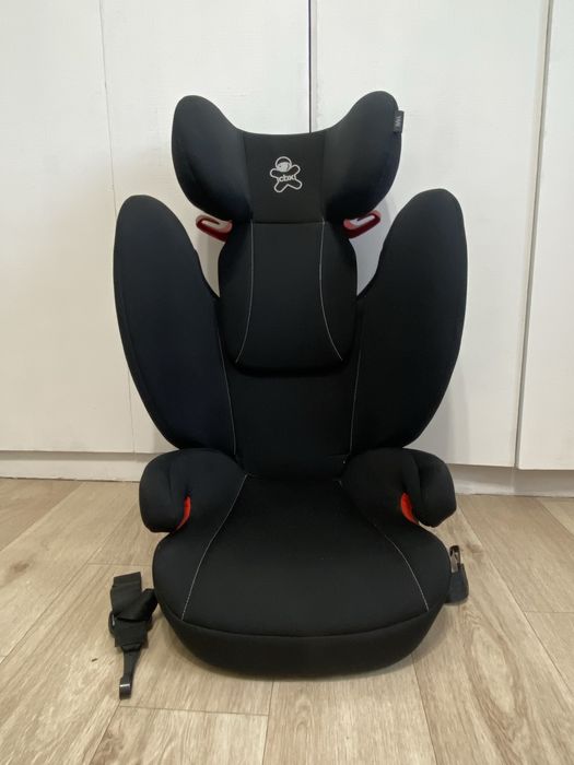 Детское автокресло