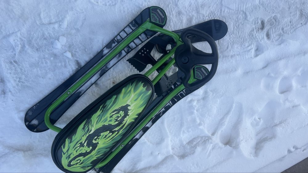 Снегокат спортивный